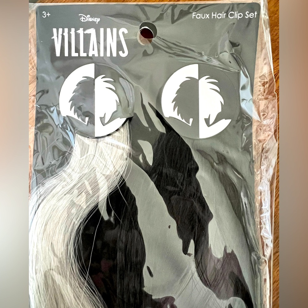 Disney Villains Faux Hair Clip Set - Black and White Cruella De Vil